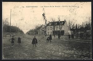 Carte postale Nanterre, La Place de la Boule, Route de Paris