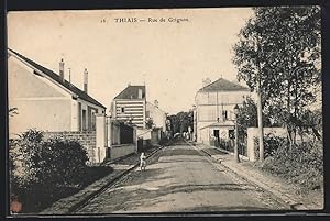 Carte postale Thiais, Rue de Grignon, vue de la rue