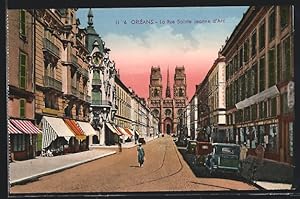 Carte postale Orléans, La Rue Sainte Jeanne d`Arc, vue de la rue