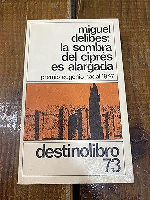 Imagen del vendedor de La Sombra del Cipres Es Alargada (Spanish Edition) a la venta por Trfico de Libros Lavapies