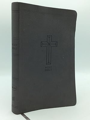 Bild des Verkufers fr THE HOLY BIBLE Containing Old and New Testaments zum Verkauf von Kubik Fine Books Ltd., ABAA