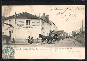 Carte postale Condè-sur-Vègre, Arrivèe de la Voiture du Chemin de Fer