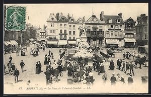 Carte postale Abbeville, La Place de l`Amiral Courbet