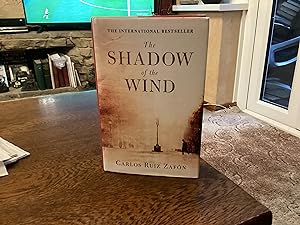 Imagen del vendedor de The Shadow of the Wind ****UK HB 1/1*** a la venta por BRITOBOOKS
