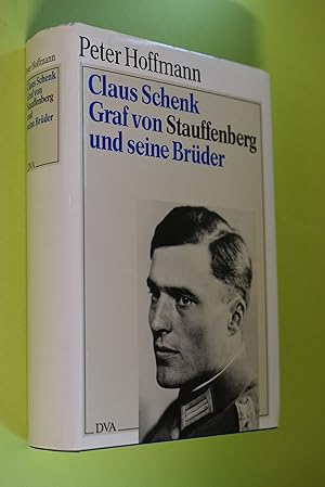 Claus Schenk Graf von Stauffenberg und seine Brüder.