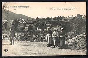 Carte postale Pauniat, Un coin du village