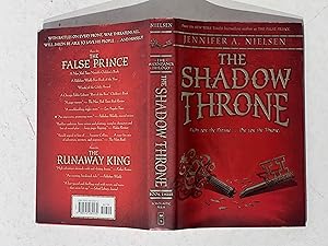 Imagen del vendedor de The Shadow Throne. Book 3 a la venta por La Social. Galera y Libros