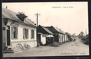 Carte postale Flesselles, Rue de Villers, Cafe de la Reunion