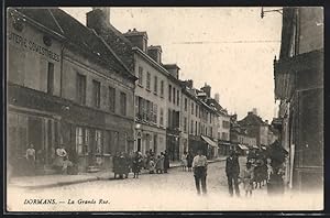 Carte postale Dormans, La Grande Rue