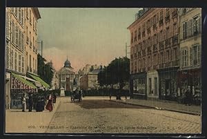 Carte postale Versailles, Ensemble de la Rue Hoche et Eglise Notre-Dame