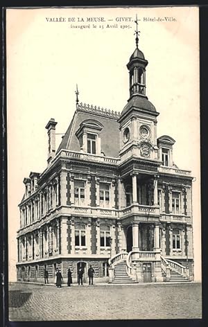 Carte postale Givet, Hôtel-de-Ville inauguré 1905