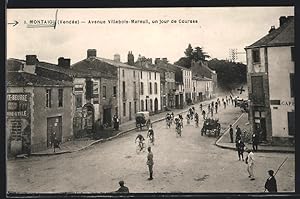 Carte postale Montaigu, Avenue Villebois-Mareuil, vélorennen