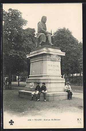 Carte postale Tours, Statue de Balzac