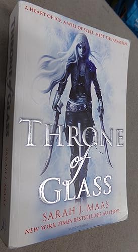 Bild des Verkufers fr Throne of Glass zum Verkauf von Baggins Book Bazaar Ltd