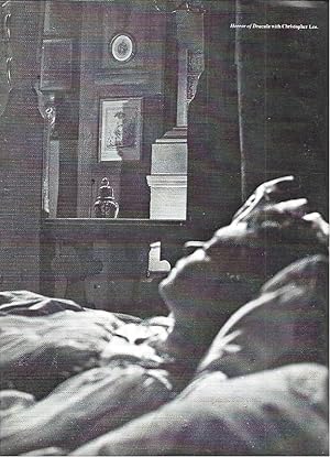 Image du vendeur pour LAMINA 35369: Escena de Horror of Dracula mis en vente par EL BOLETIN