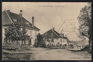 Carte postale Belleherbe, Place Centrale