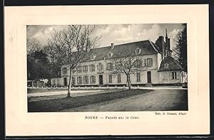 Carte postale Rouez, Facade sur la Cour