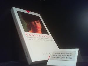 Ladies first : Nützliches und Nachdenkliches. von Sybil Gräfin Schönfeldt. Mit Collagen von Manue...