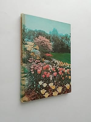 New Illustrated Encyclopedia of Gardening: Japanese Flower Arrangement