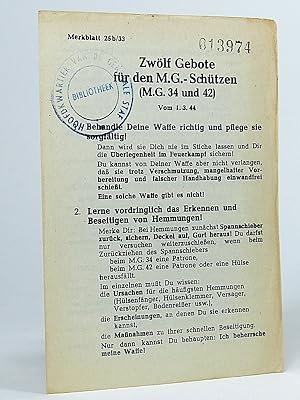 Imagen del vendedor de Zwlf Gebote fr den M.G.-Schtzen (M.G. 34 und 42). Vom 1.3.44. (Merkblatt 25b/33). a la venta por Librarium of The Hague