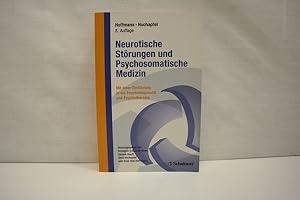 Bild des Verkufers fr Neurotische Strungen und Psychosomatische Medizin Mit einer Einfhrung in Psychodiagnostik und Psychotherapie, herausgegeben von Annegret, Eckhardt-Henn, Gereon Heuft, Gerd Hochapfel und Sven Olaf Hoffmann zum Verkauf von Antiquariat Wilder - Preise inkl. MwSt.