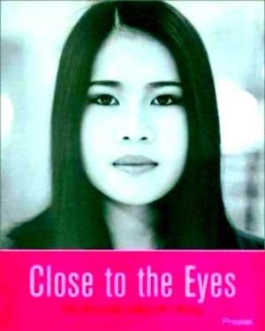Bild des Verkufers fr Close to the Eyes The Portraits of Xiao Hui Wang Special Collection zum Verkauf von Collectors' Bookstore