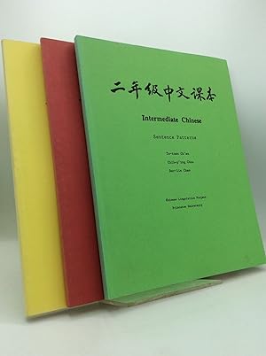Imagen del vendedor de INTERMEDIATE CHINESE: Text / Vocabulary / Sentence Patterns a la venta por Kubik Fine Books Ltd., ABAA