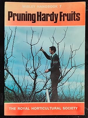 Immagine del venditore per Pruning Hardy Fruits (Wisley) venduto da Shore Books