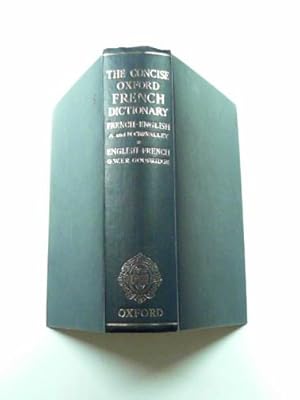 Imagen del vendedor de The concise Oxford French dictionary a la venta por Cotswold Internet Books