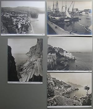 CAMPANIA. Insieme di 5 foto d'epoca: Amalfi, Portici, Piano di Sorrento, Capri.