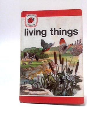 Bild des Verkufers fr Living Things zum Verkauf von World of Rare Books