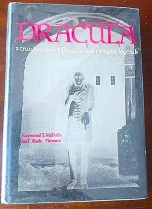 Bild des Verkufers fr In Search of Dracula: A True History of Dracula and Vampire Legends zum Verkauf von Gargoyle Books, IOBA