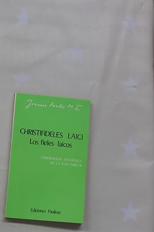 Imagen del vendedor de Christifideles laici Los fieles laicos a la venta por Librera Alonso Quijano