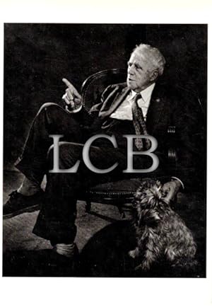 Bild des Verkufers fr Robert Frost, 1958 - Postcard zum Verkauf von LEFT COAST BOOKS