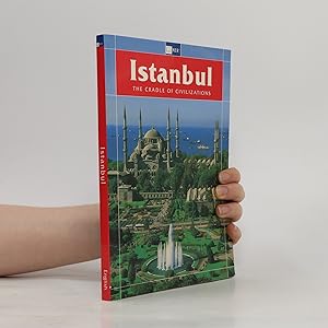 Image du vendeur pour Istanbul mis en vente par Bookbot