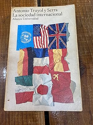 Imagen del vendedor de La sociedad internacional/ The International Society (Spanish Edition) a la venta por Trfico de Libros Lavapies