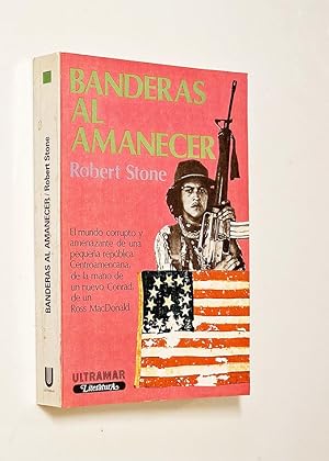 BANDERAS AL AMANCER