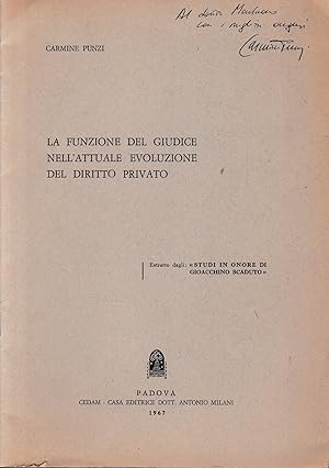 Imagen del vendedor de Estratto dagli: Studi in onore di Gioacchino Scaduto. La funzione del giudice nell attuale evoluzione del diritto privato. a la venta por librisaggi