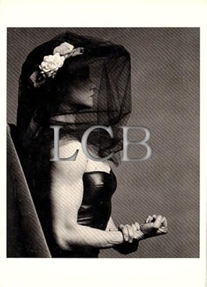 Image du vendeur pour Lisa Lyon, 1982 - Postcard mis en vente par LEFT COAST BOOKS