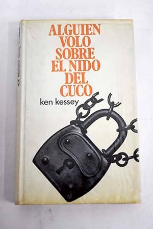 Imagen del vendedor de Alguin vol sobre el nido del cuco a la venta por Alcan Libros