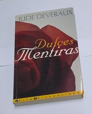 Image du vendeur pour Dulces mentiras mis en vente par Libros Ambig