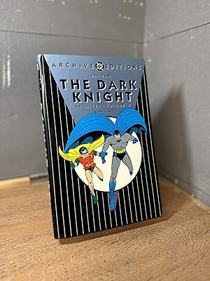 Imagen del vendedor de Batman the Dark Knight Archives (Vol 2) a la venta por Chamblin Bookmine