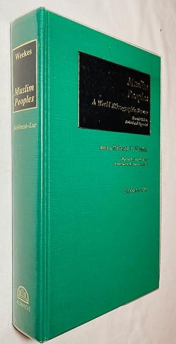 Seller image for Muslim Peoples : A World Ethnographic Survey - Volume 1 Acehnese -Lur for sale by Hadwebutknown