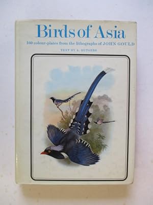 Bild des Verkufers fr Birds of Asia zum Verkauf von GREENSLEEVES BOOKS