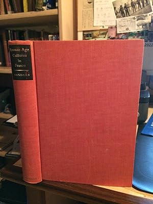 Bild des Verkufers fr Bronze Age Cultures in France: The Later Phases from the Thirteenth to the Seventh Century B.C. zum Verkauf von Dreadnought Books