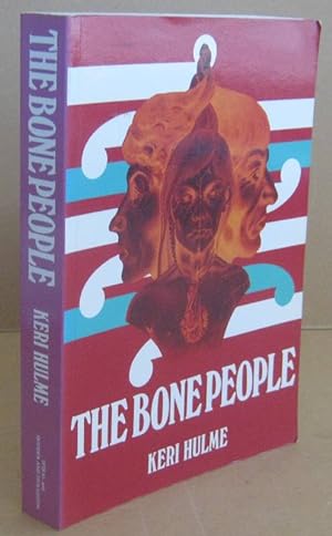 Imagen del vendedor de The Bone People a la venta por Mainly Fiction