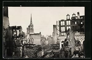 Carte postale Lille, vue partielle avec ruines et l'Église