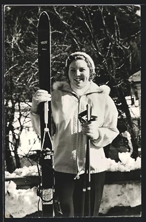 Ansichtskarte St. Anton, H.K.H. Prinses Beatrix mit Skiern