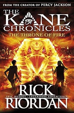 Immagine del venditore per The Throne of Fire (The Kane Chronicles Book 2) venduto da WeBuyBooks 2