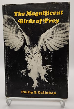 Imagen del vendedor de THE MAGNIFICENT BIRDS OF PREY a la venta por Windy Hill Books